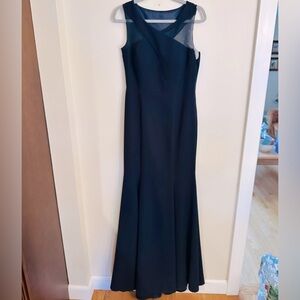 SABOROMA COLLECTION - New York
Size 8; navy.